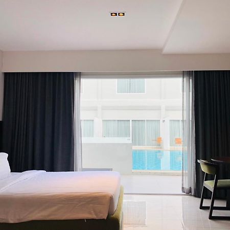 S Ram Leisure Hotel Sha Plus Bangkok Exterior photo