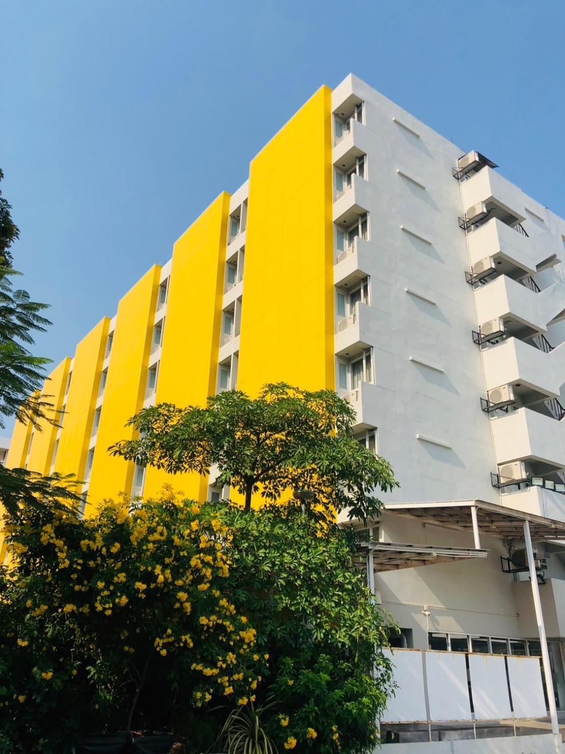 S Ram Leisure Hotel Sha Plus Bangkok Exterior photo