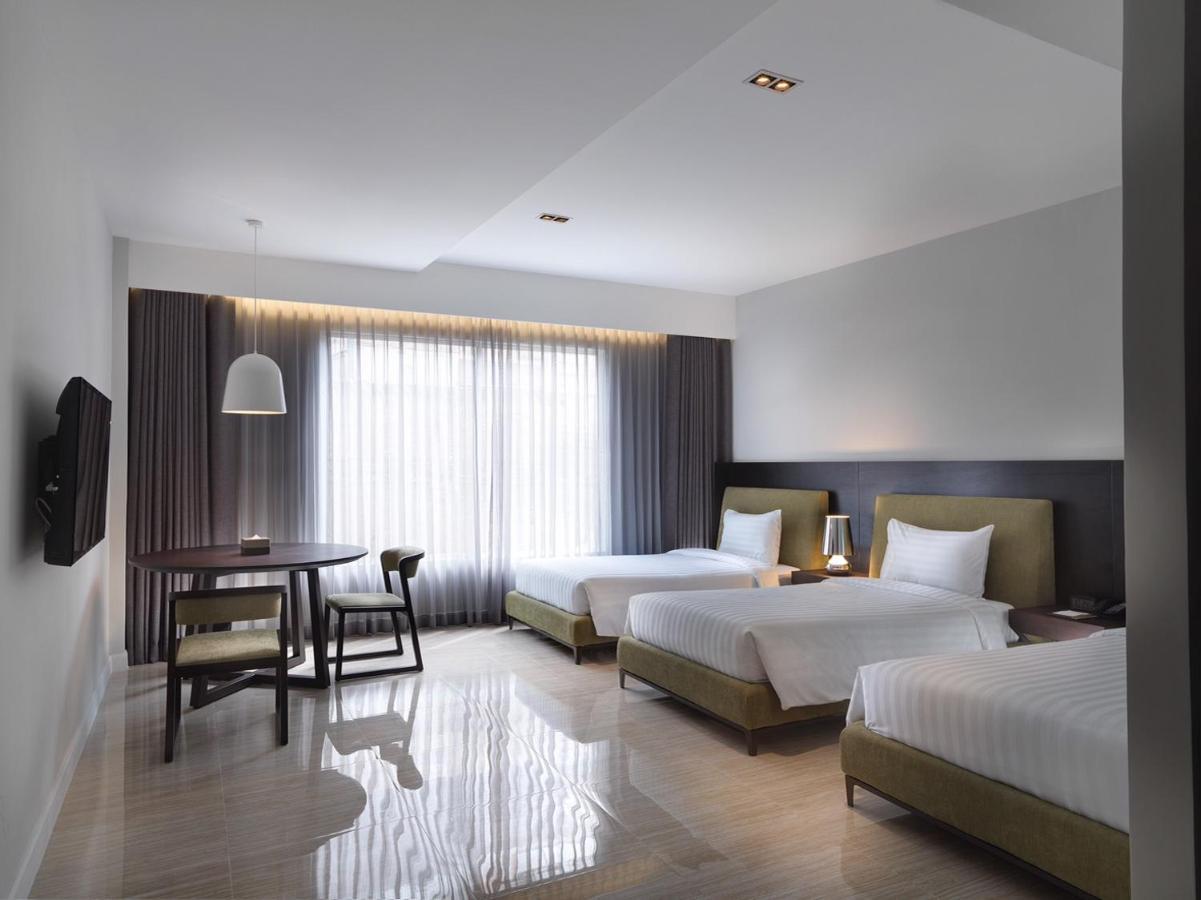 S Ram Leisure Hotel Sha Plus Bangkok Exterior photo